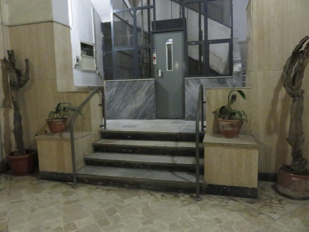 Rosy'S Hotel Naples Exterior photo